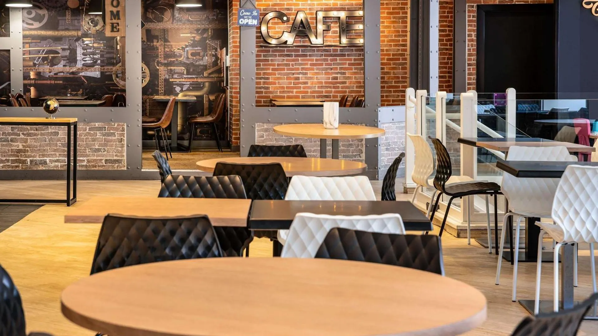 Ibis Styles Paris Gare De L'Est Chateau Landon France