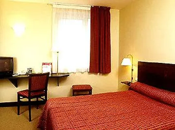Ibis Styles Paris Gare De L'Est Chateau Landon 3*,  Γαλλία