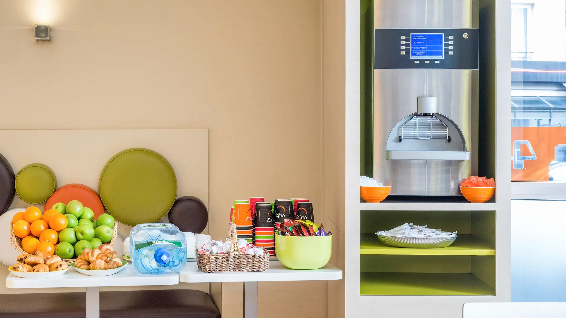 Ibis Styles Paris Gare De L'Est Chateau Landon Ξενοδοχείο