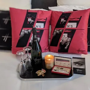 Apartment Residences Harcourt - Ile Saint Louis -