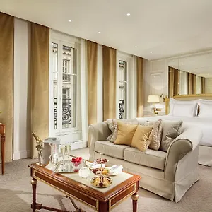 Splendide Royal - Relais & Chateaux Parigi