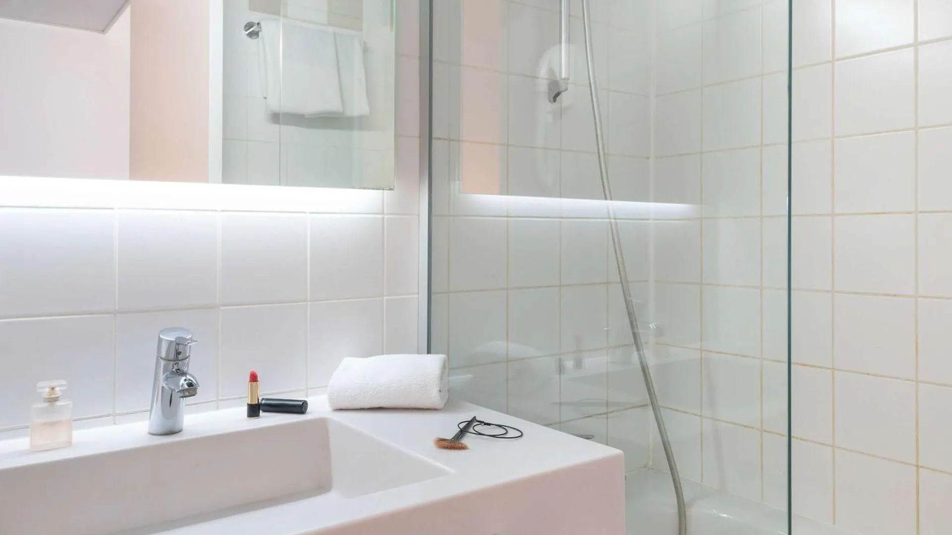 Hotel Ibis Styles Paris Gare De L'Est Chateau Landon